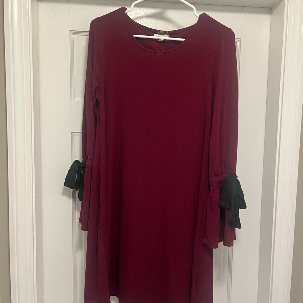 Elegant Burgundy Dress with Black Accents
